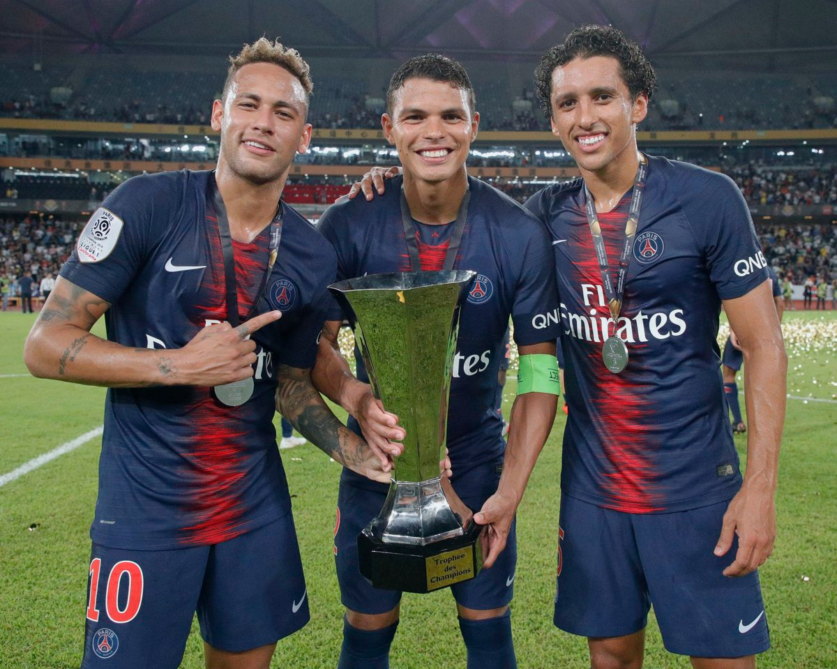 爱游戏智能平台-风云突变摩纳哥清晨防线松动萨拉赫与80激战尤文图斯分钟，连对手都承认：字母哥在公牛比赛中爆冷